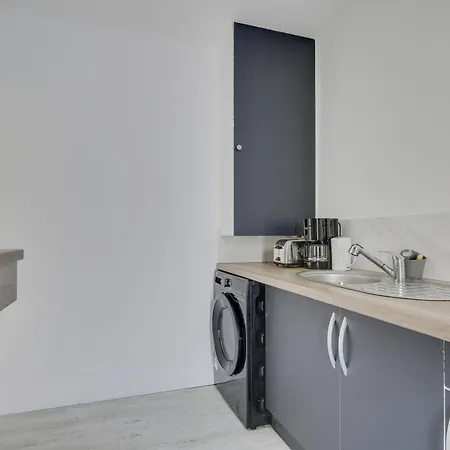 Chic Near Paris * Bois-Colombes